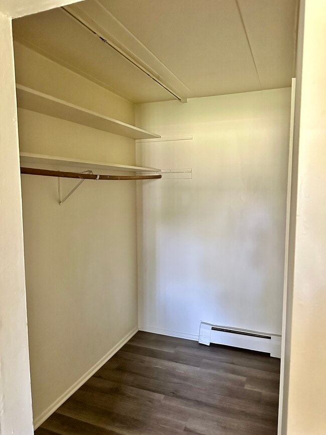 Photo - 250 N Entrance Ave