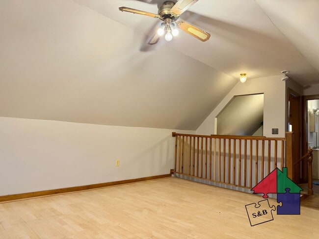 Building Photo - 22 Hubbard St Unit #3