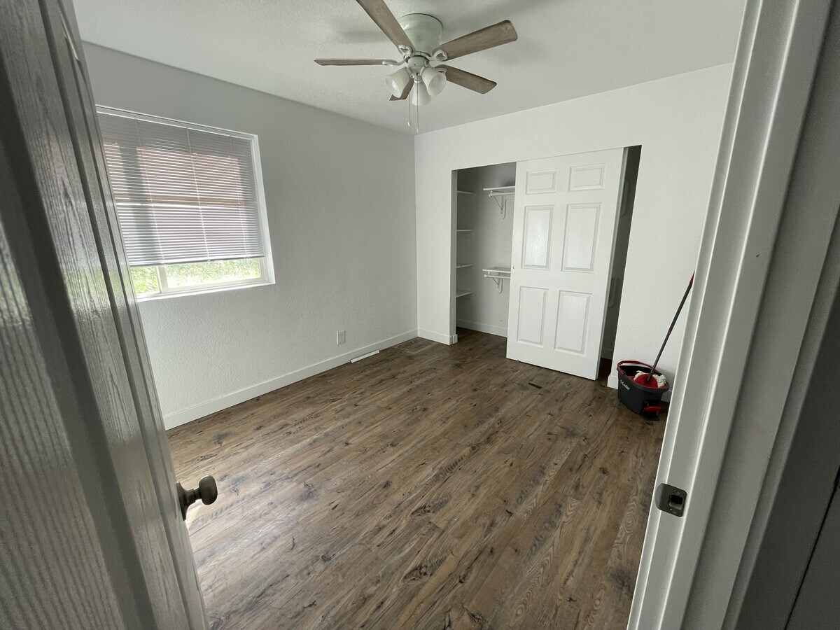 Photo - 113 Lilac Way