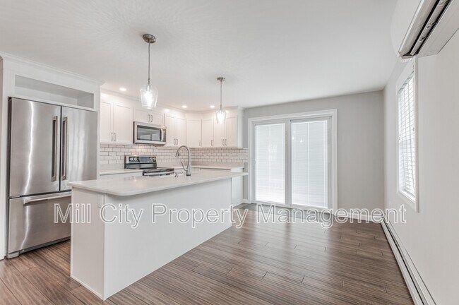 Photo - 15 Brian Ave Unit R - R