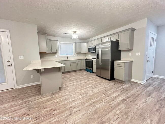 Photo - 514 Eagle Pointe Dr