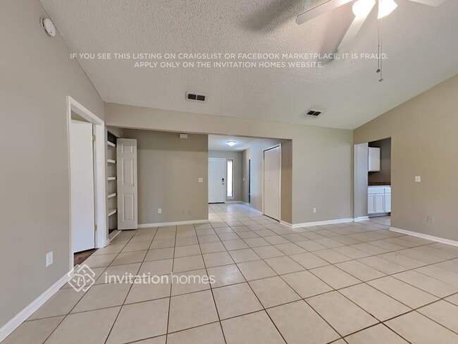 Photo - 158 Annandale Dr E