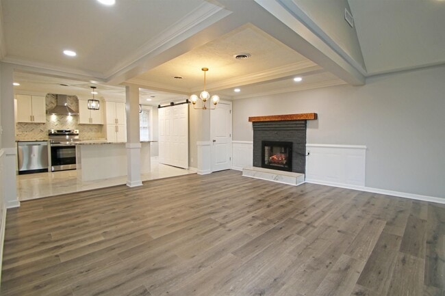 Photo - 3205 Oak Ridge Rd