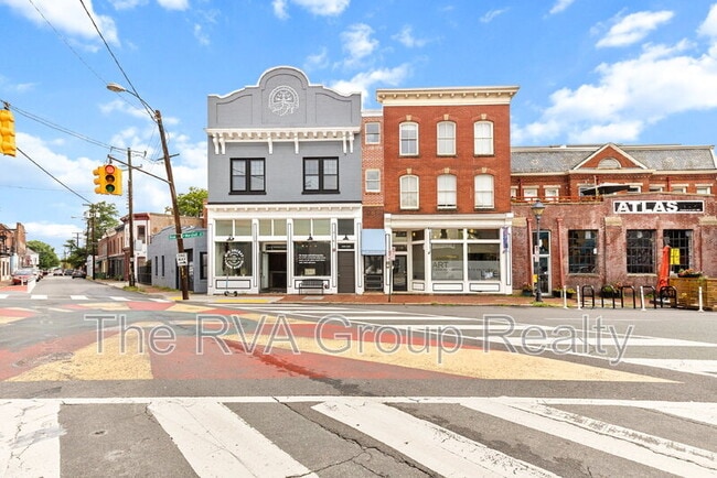 Photo - 110 W Marshall St Unidad 27