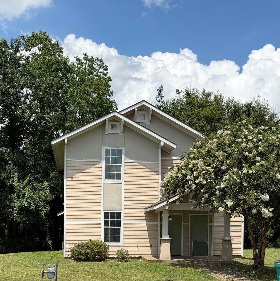 Photo - 1821 Marshall Frank Dr