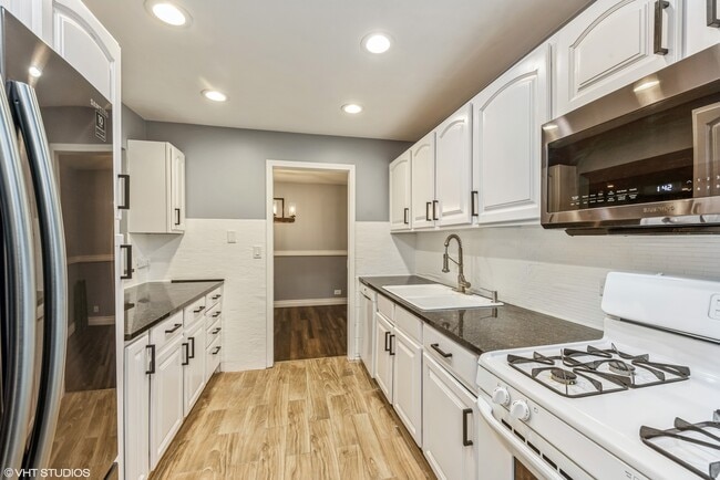 Photo - 5101 Carriage Way Dr Unit B309