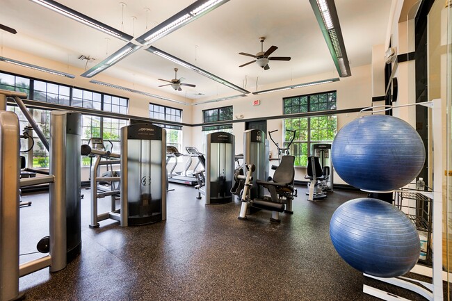 Fitness Center - Estates at Heathbrook