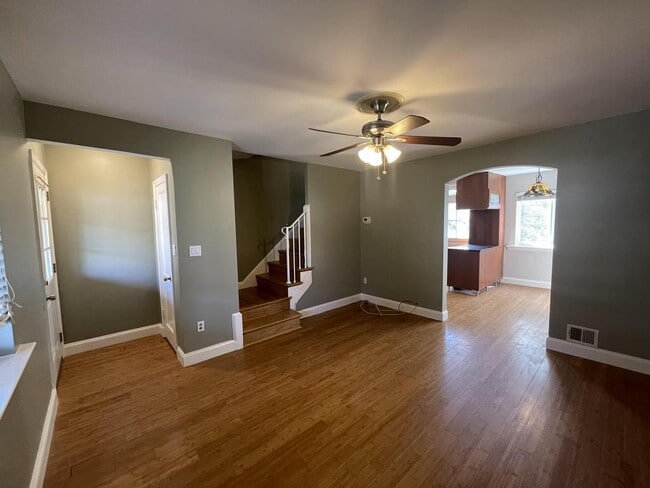 Photo - 149 Wesmond Dr