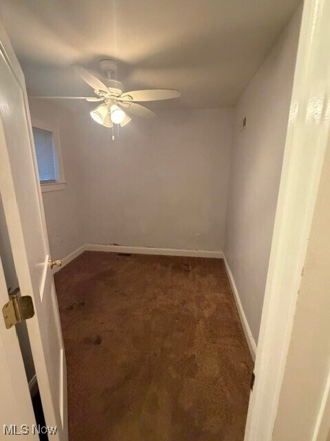 Photo - 685 Brown St