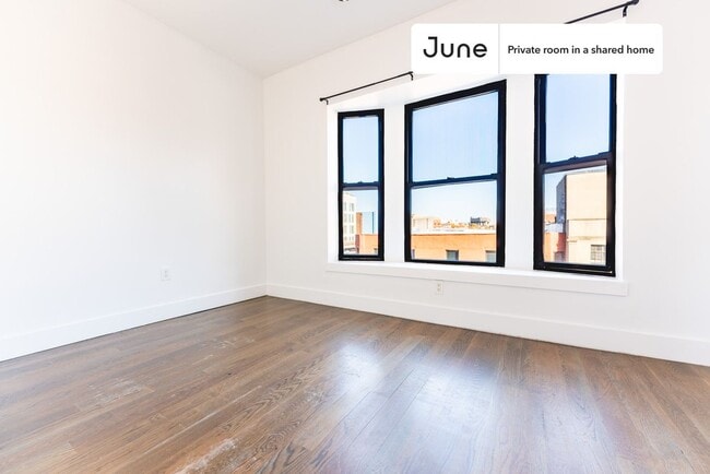 Photo - Room in Shared 4 bed/2 bath home Unit D