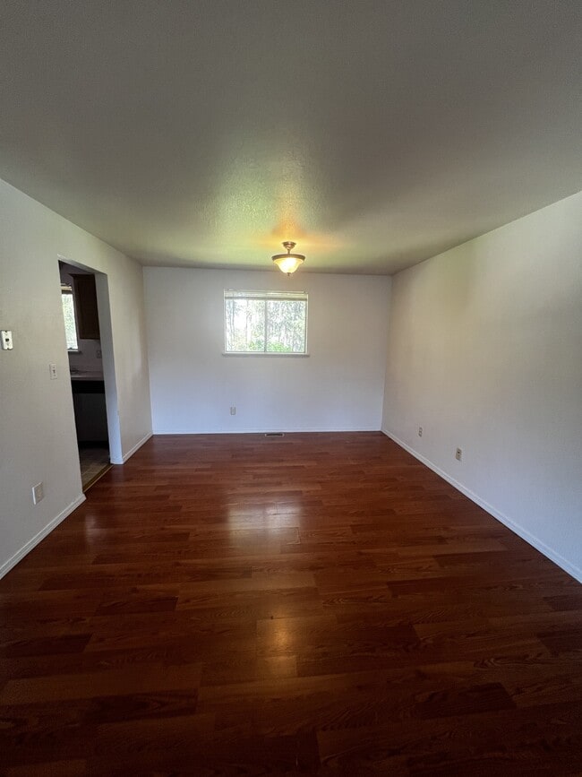 Photo - 41 E Alder Place East
