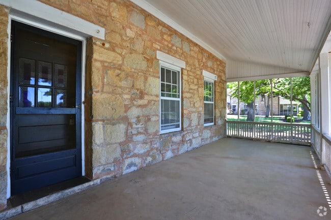 Old Post Quad Screened Porch