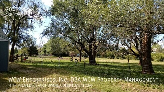 Photo - 2043 SE 41st St