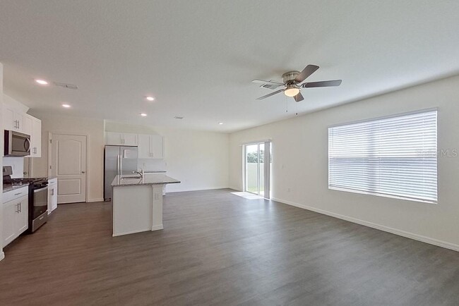 Photo - 32208 Edson Ave