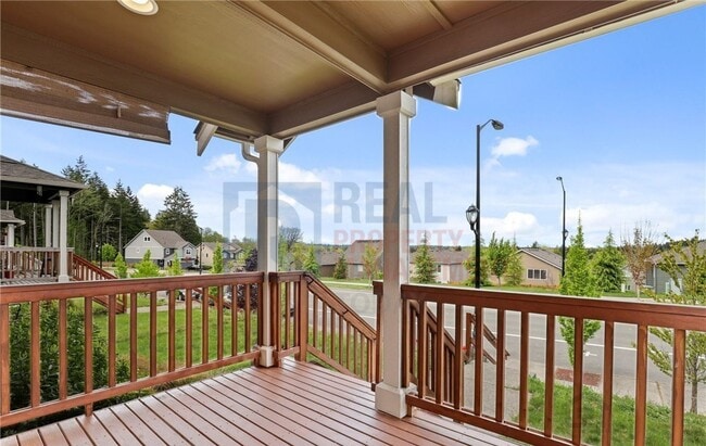 Photo - Beautiful 4-Bedroom Home Featuring Open Layout & Stainless Appliances!!