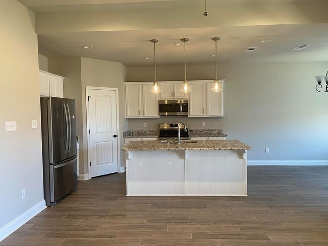 23643 Blythewood Ln