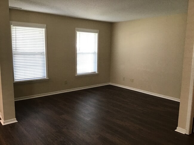 Photo - 12645 Republic Dr