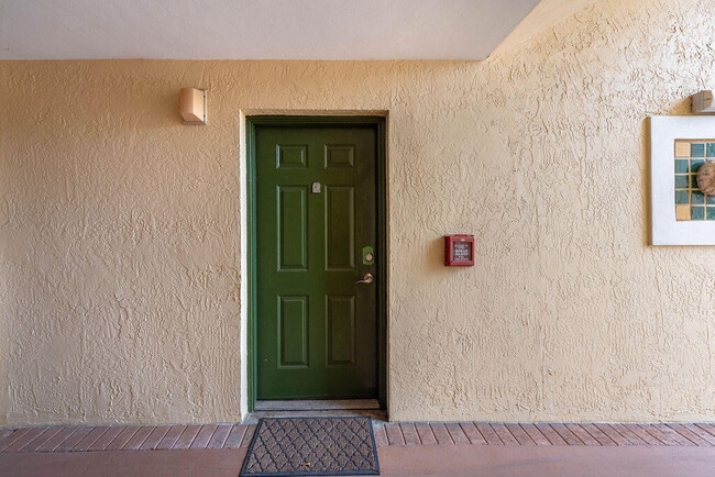 Photo - 160 Yacht Club Way Unit 109