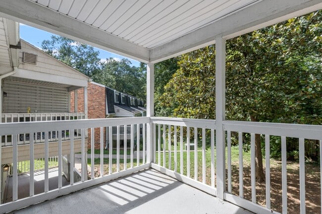 Photo - Blue Ridge Crossing Apartments & Townhomes