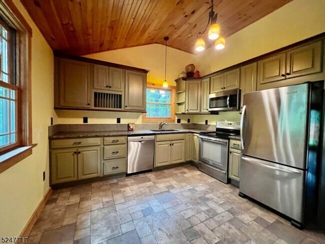 Photo - 35 Stillwater Rd