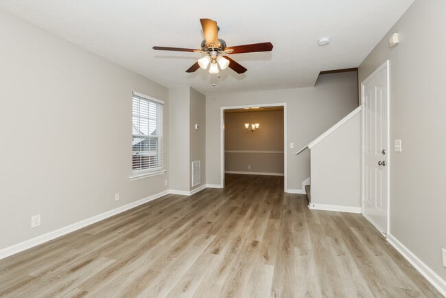 Photo - 1331 Tonya Dr