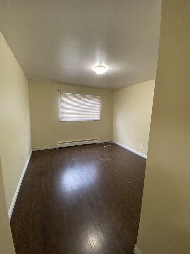 Photo - 60 Kendra St Unit 4