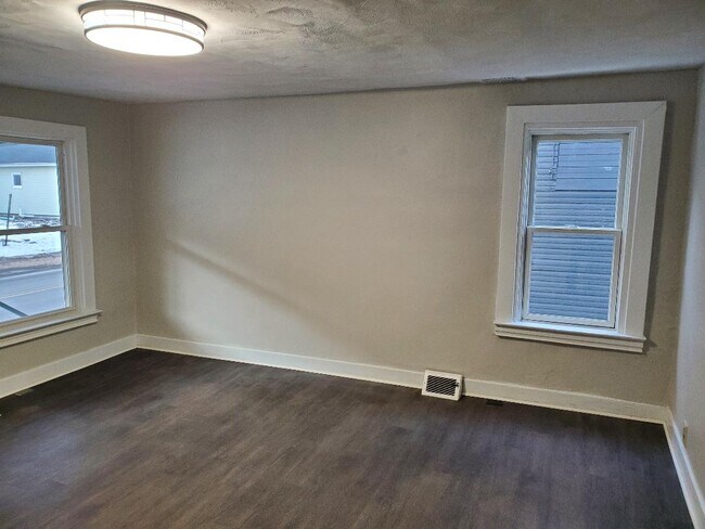 Photo - 548 Larimer Ave