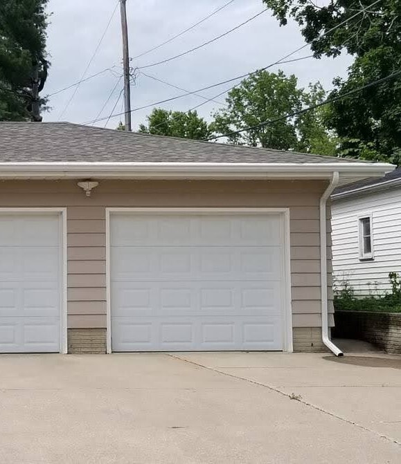 One-stall detached garage - 1304 12th Ave