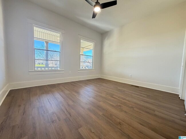 Photo - 219 47th Pl N