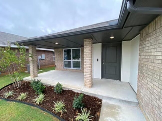 Photo - 20649 Brushcreek Blvd