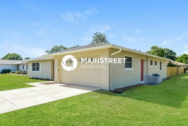 Photo - 3 Bedroom Pet-Friendly Home in WINTER PARK...