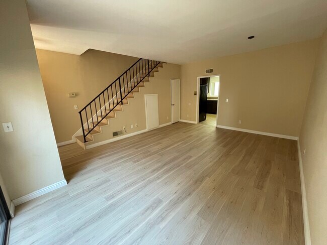 Photo - 822 Victor Ave