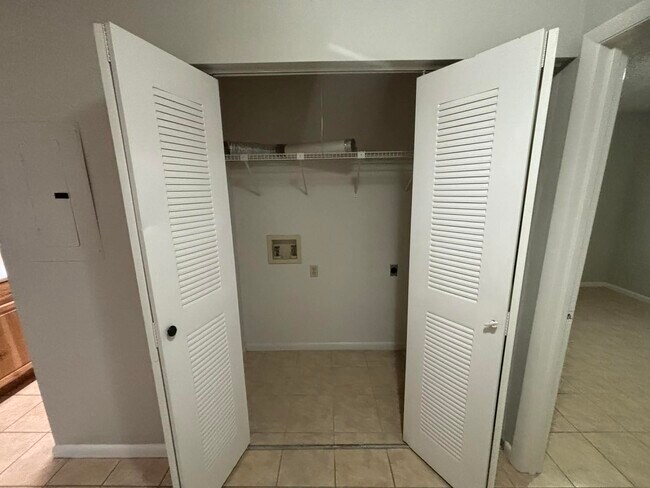 Photo - 3858 NW Huntsboro St Unit 3858 NW Huntsboro St 103