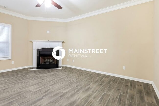4 Bedroom Pet-Friendly Home in Atlanta, GA with Main Street Renewal
