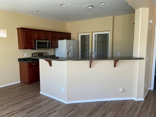 Photo - 16561 N 175th Dr