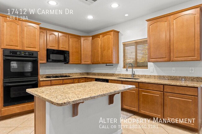 Photo - 4 Bed/2.5 Bath with pool in Surprise