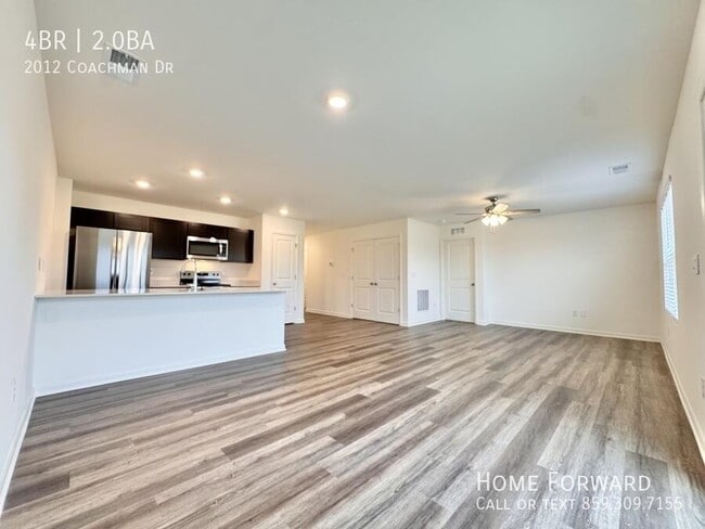 Photo - 2012 Coachman Dr