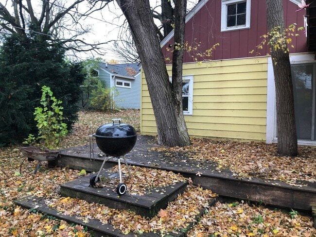 Photo - Cozy Two Bedroom Single Family in Country ...