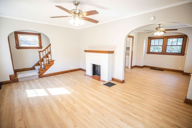 Photo - 2529 Greenbriar Rd
