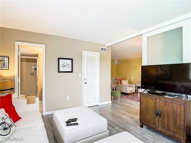 Photo - 100 Forest Lakes Blvd Unit 312