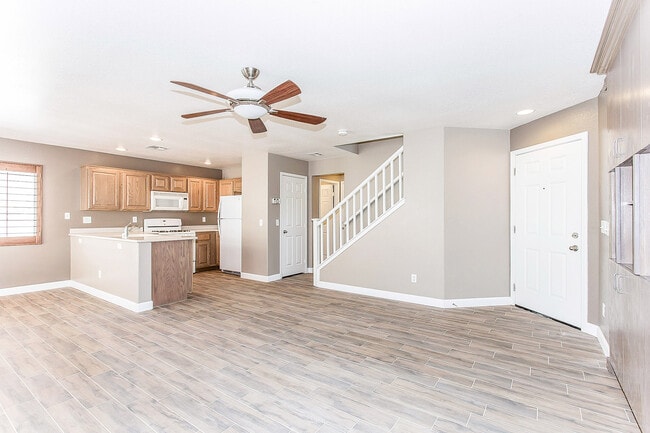 Photo - 7843 Nottingshire Way