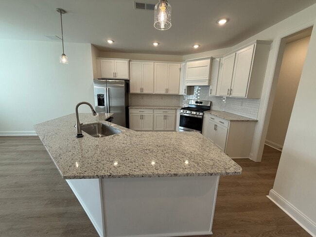 Photo - 7452 Newbury Dr