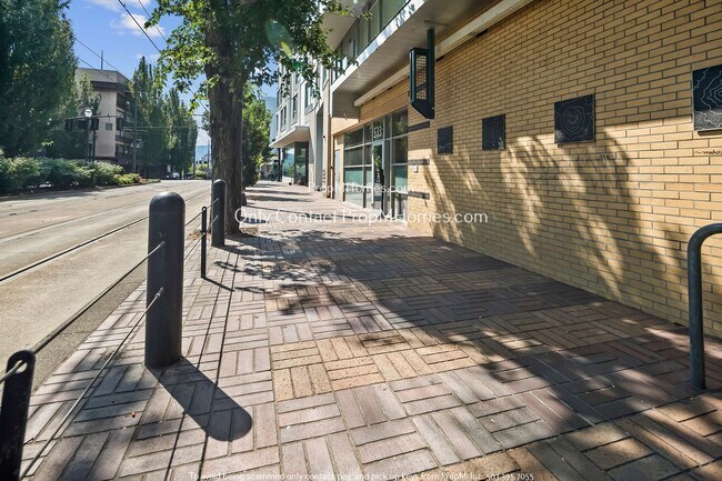 Photo - Charming Condo with Rooftop Garden and Com... Unit 209