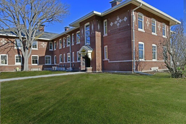 Campus View Historic Apartments