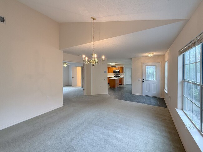 Photo - Well Maintained 3 Bedroom 2 Bath East Hill...