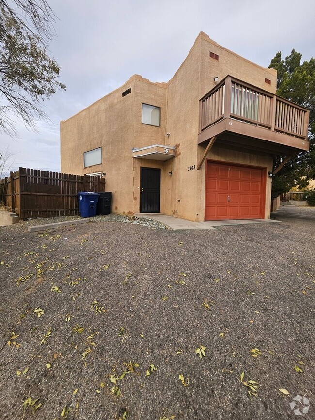 Building Photo - Martha Street NE-2208 Unit 2208-A Rental