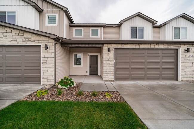 Charming New Townhome in Rigby - Charming New Townhome in Rigby