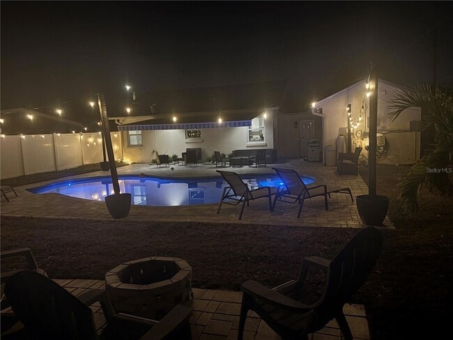 Building Photo - 304 53rd St W