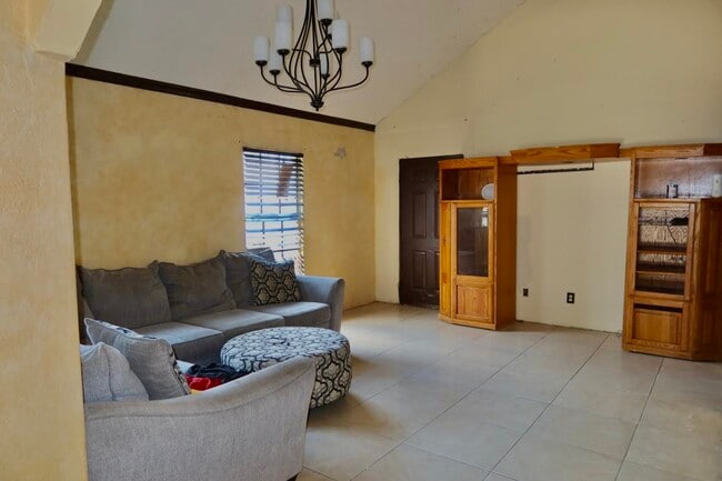 Photo - 4544 La Cienega Ln