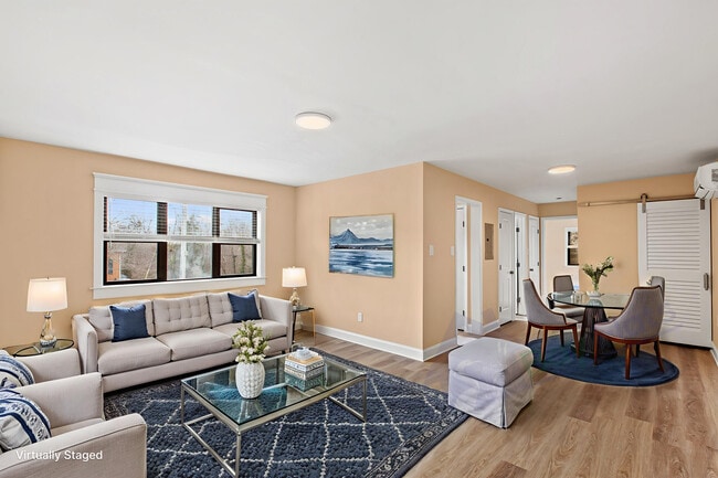 Photo - Seymour Apartments